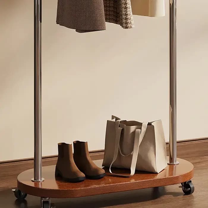 Porte-manteaux d'entrée moderne en métal sur roulettes avec étagère d'angle pour vêtements et chaussures