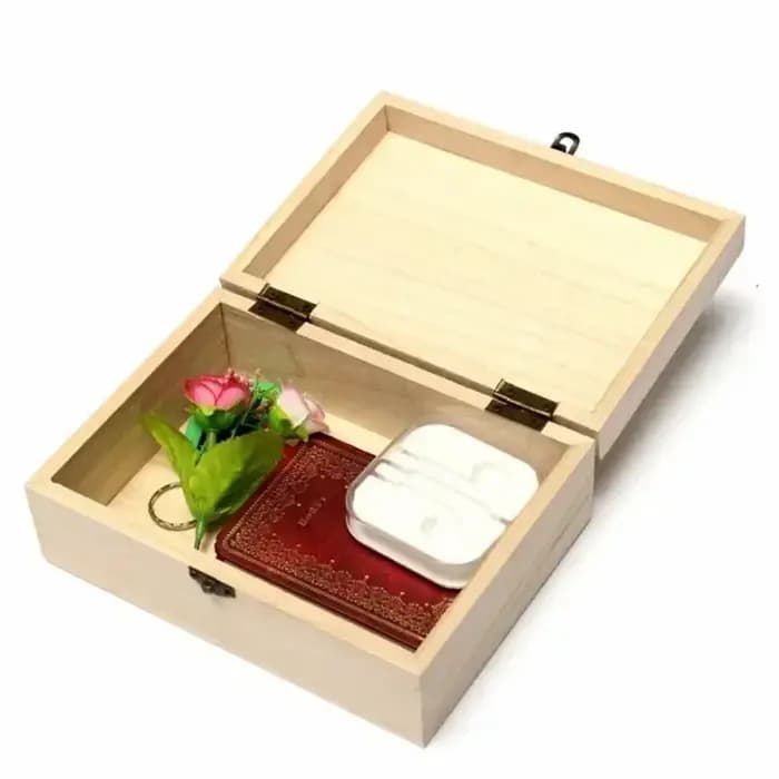 Boîte de rangement en bois naturel avec couvercle