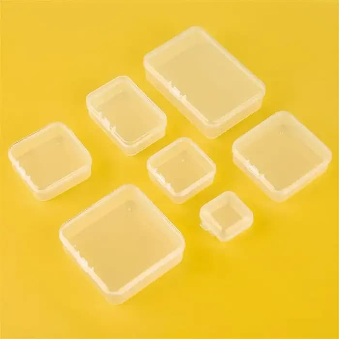 Boîte en plastique rectangulaire