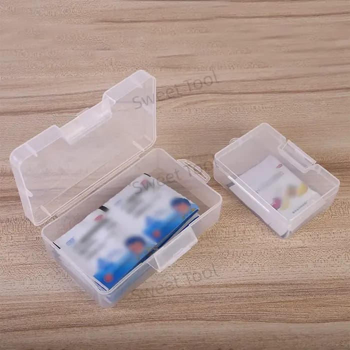 Petite boîte de rangement rectangulaire en plastique transparent