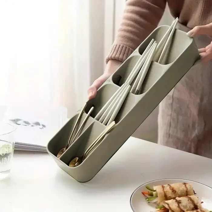 Plateau de rangement multifonctionnel pour couverts
