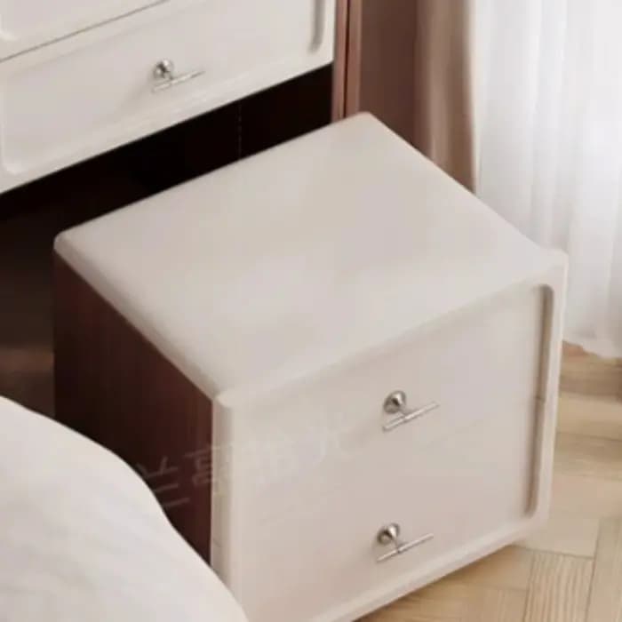 Coiffeuses vintage avec rangement intégré, établis de travail, tables de toilette assorties, tables de chevet, mobilier hôtelier