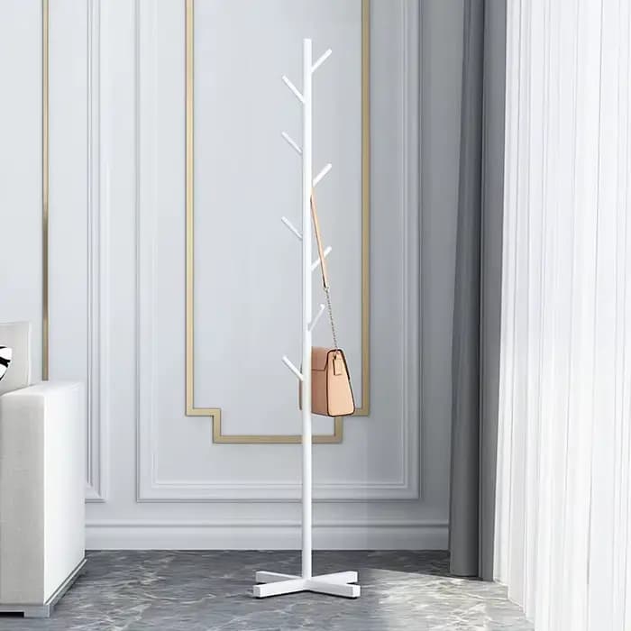 Cintre à vêtements domestique sur pied