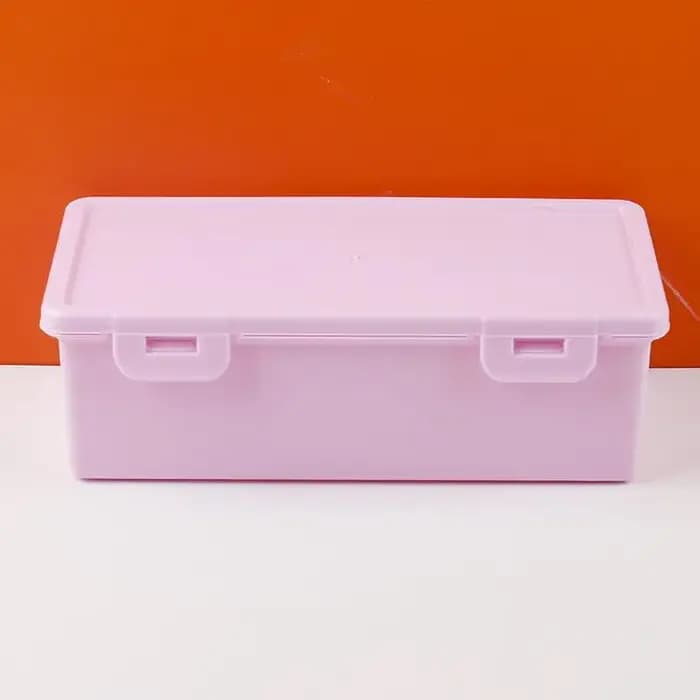 ✔ Boîte à crayons colorée