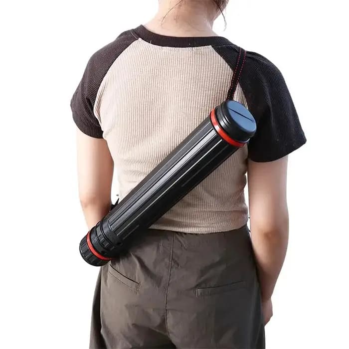 Tube de rangement pour art extensible et réglable avec bandoulière