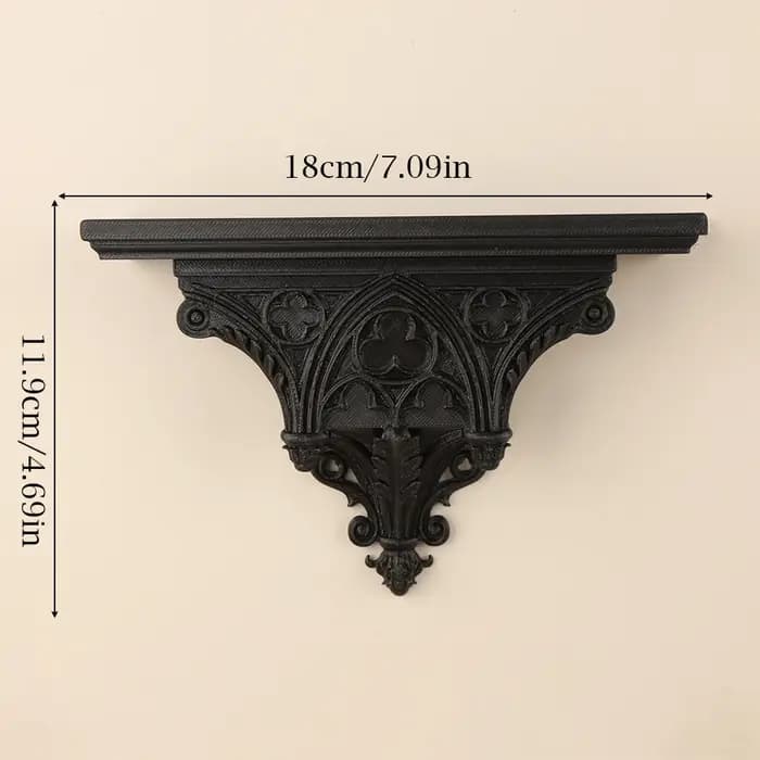Étagère murale sculptée de style gothique pour la décoration