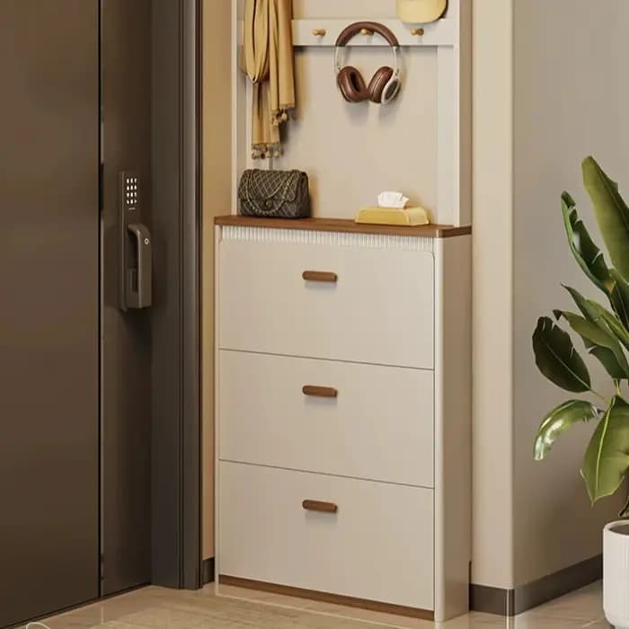 Meuble à chaussures avec portes