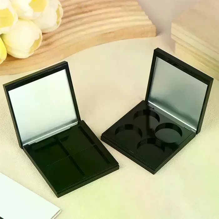 Boîte de support de Palette de cosmétiques magnétique vide à 4 grilles