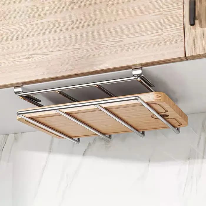 Support de rangement suspendu sous armoire pour planches à découper