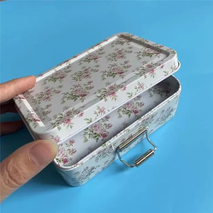 Boîte de rangement en métal vintage avec couvercle