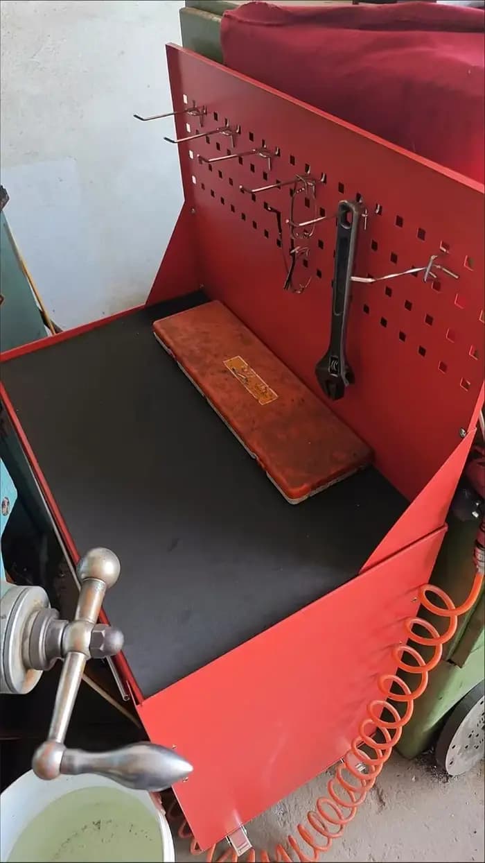 Armoire à outils robuste avec roulettes – Coffre à outils roulant en acier épais avec tiroirs verrouillables et organisateur de rangement pour garage et atelier