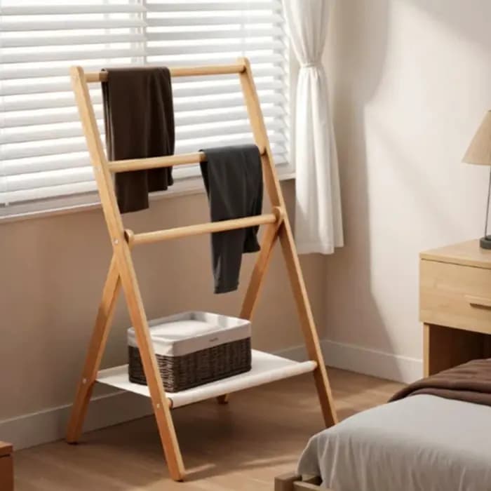 Porte-vêtements mural en bois de luxe de style japonais pour chambre à coucher