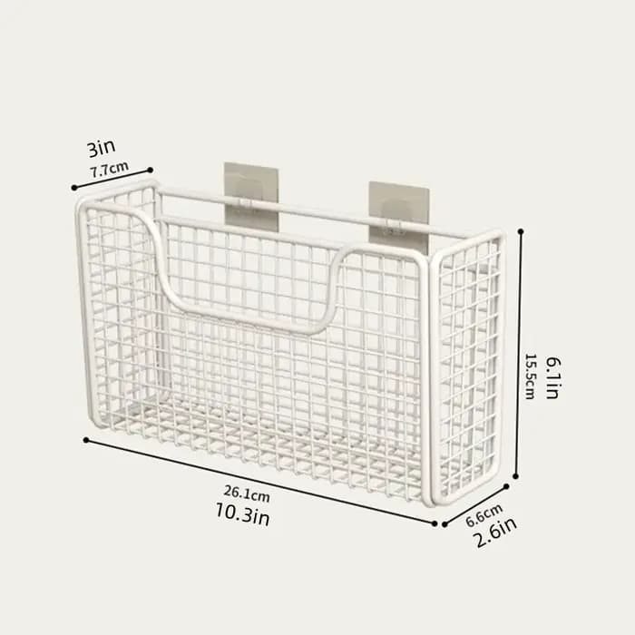 Boîte de rangement à l'intérieur de la porte d'armoire de cuisine