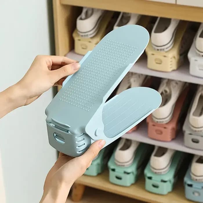 Organisateur de chaussures empilable avec fentes réglables