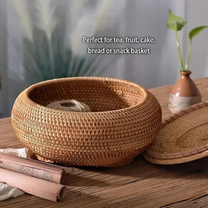 Boîte de rangement en rotin tissée à la main avec couvercle