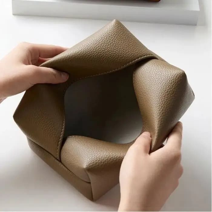 Boîte à mouchoirs en cuir artificiel