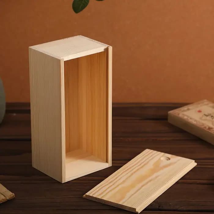 Boîte de rangement artisanale en bois naturel durable avec couvercle