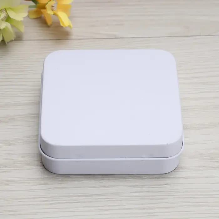 Petite boîte carrée en fer portable, mini conteneur en métal, boîte à outils de rangement à rabat, b