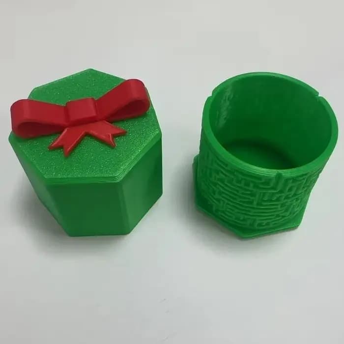 Conteneur de rangement de puzzle en forme de boîte cadeau de Noël