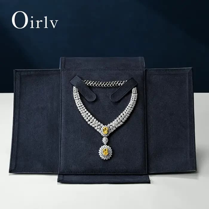 Boîte de rangement pour colliers de luxe Oirlv - Extérieur en simili cuir de qualité supérieure