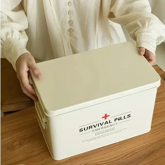 Boîte à médicaments multicouche de grande capacité
