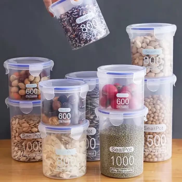 Réservoir scellé en plastique