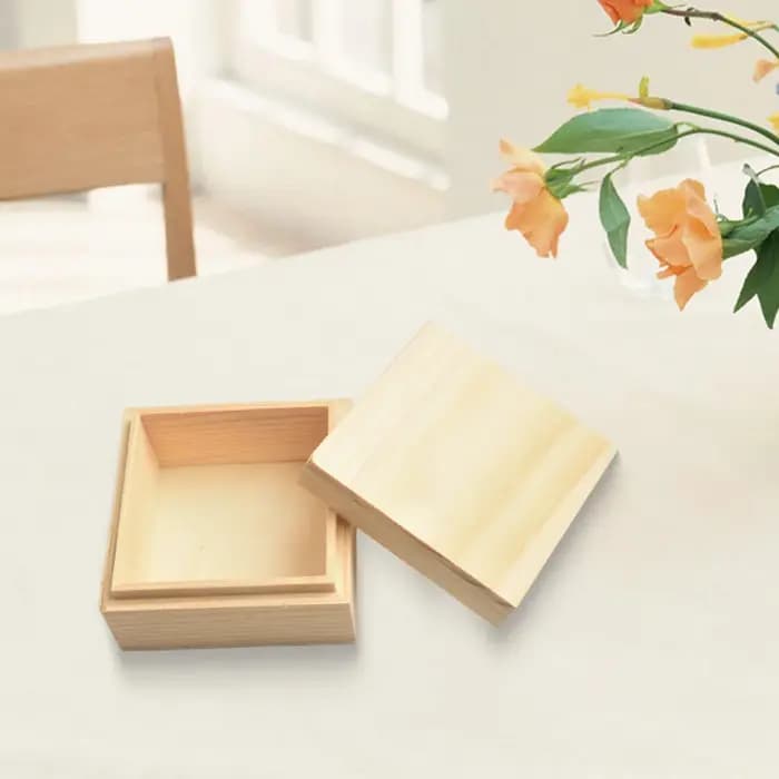 Boîte de rangement en bois avec couvercle supérieur et inférieur