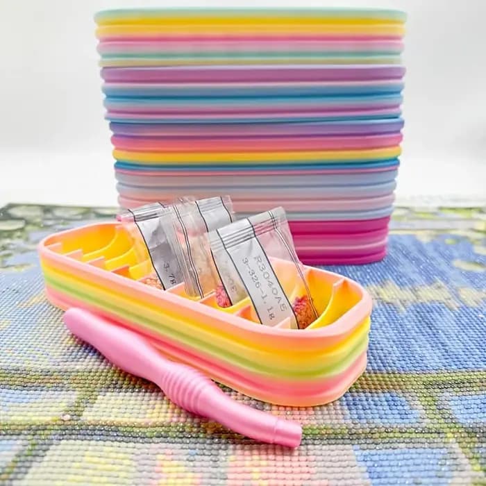 Boîte de rangement pour peinture diamant à 10 compartiments – Comprend un stylo à diamants et des sacs