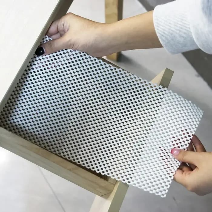 Doublure d'étagère de tiroir en PVC