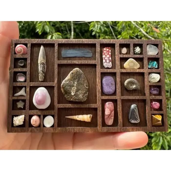 Étagère à bibelots Miniature marron créative