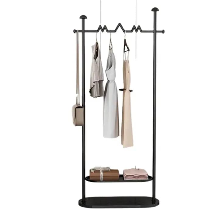 Porte-vêtements peu encombrant pour chambre à coucher