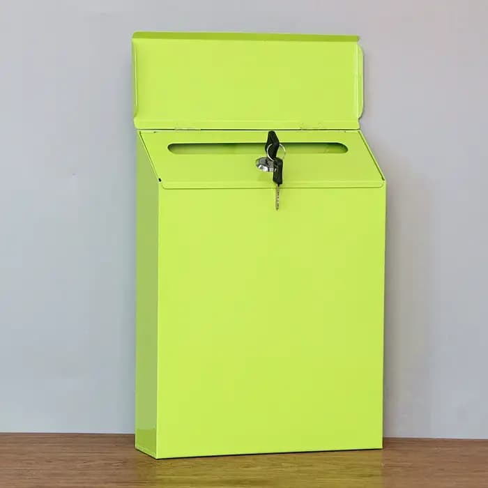 Boîte aux lettres murale moderne