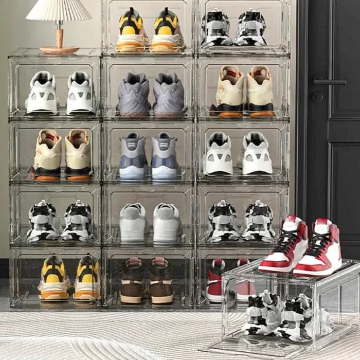 Boîtes à chaussures élégantes et transparentes