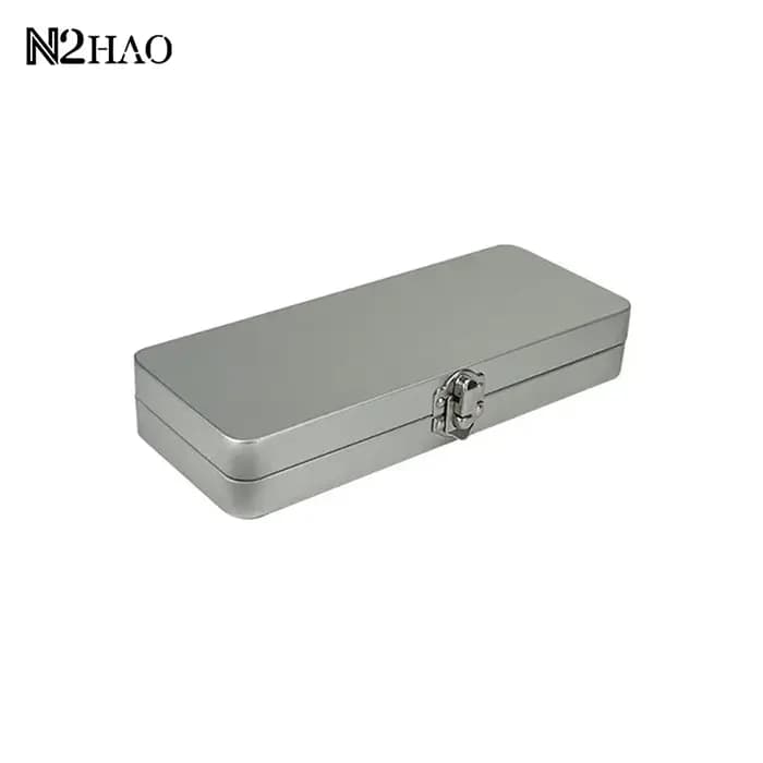 Boîte rectangulaire en métal gris argenté Durable avec couvercle