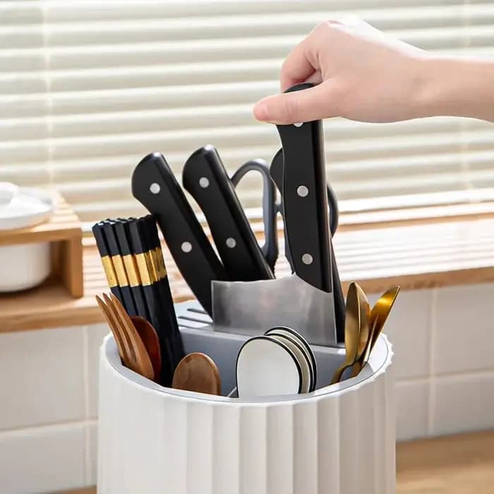 Support de rangement rotatif pour couteaux de cuisine