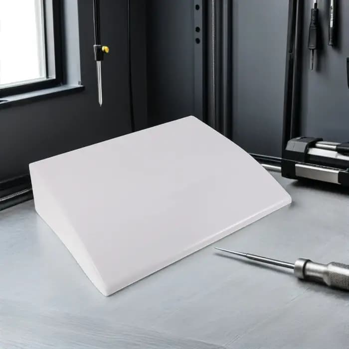 Plaque de protection murale en plastique pour boîte aux lettres