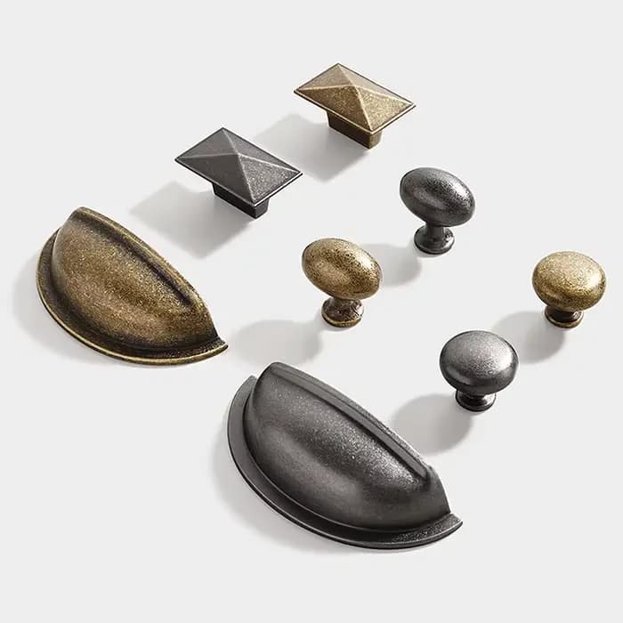 Poignées de rangement pour armoires de cuisine antiques