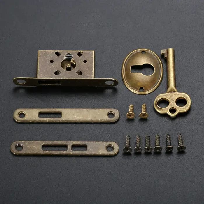 Boîte à bijoux en bois rétro