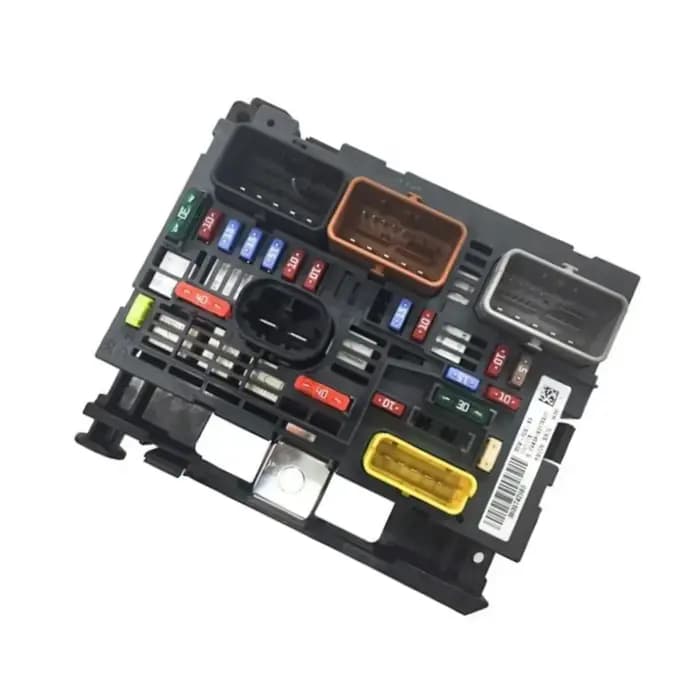 Boîte à fusibles pour Peugeot 307 308 607 807 Partner Expert Mk3 Citroen C4