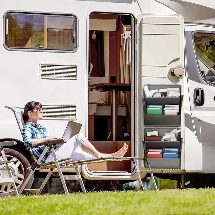 Étagère murale de rangement pour chaussures de camping-car