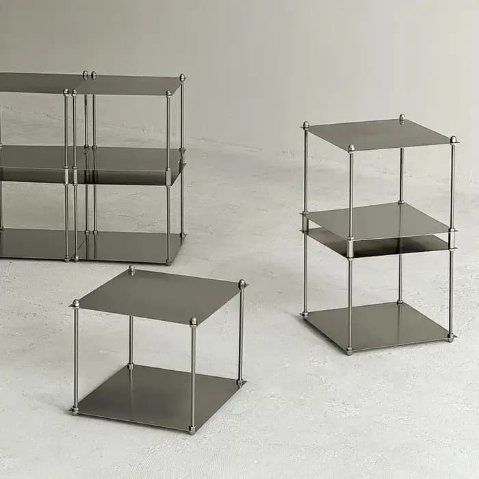 Support de rangement modulaire en métal autoportant