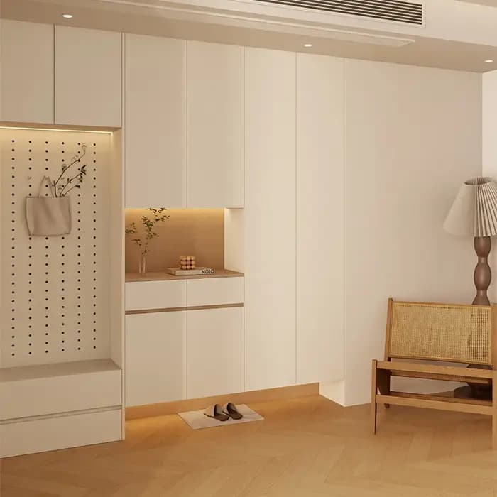 Armoire à chaussures d'entrée en bois crème