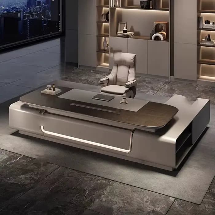 Bureau de jeu sur pied