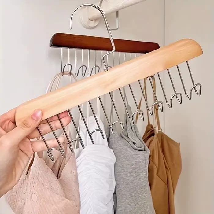 Organisateur de cintre en bois avec plusieurs crochets pour sous-vêtements