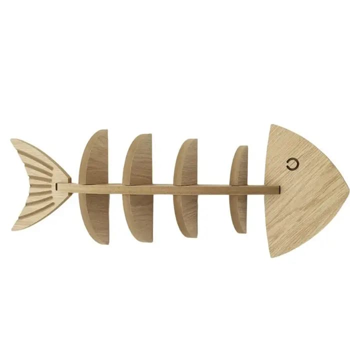 Étagère murale vintage en bois en forme de poisson