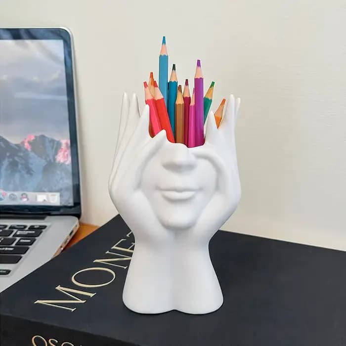 Boîte de rangement pour pinceaux de maquillage