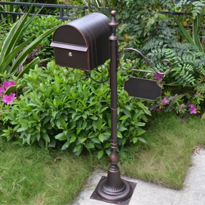 Boîte aux lettres rétro européenne en fer forgé pour extérieur