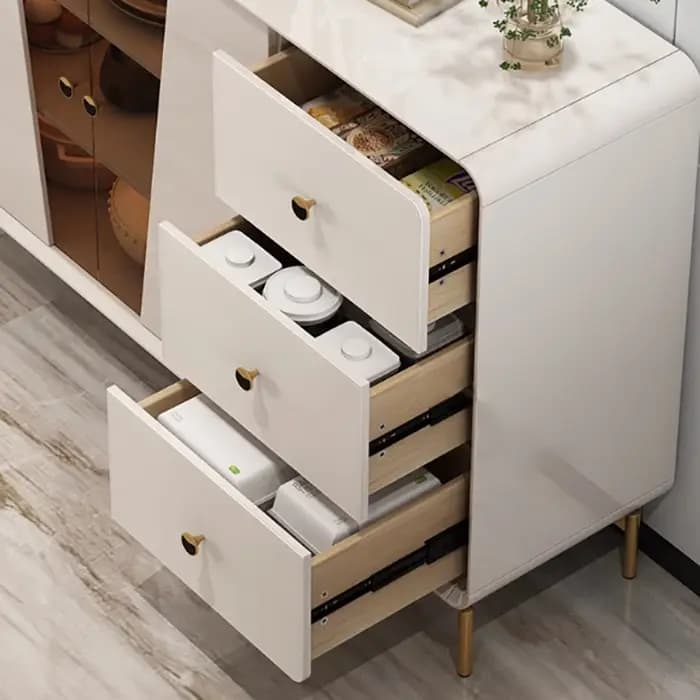 Armoire de rangement vintage