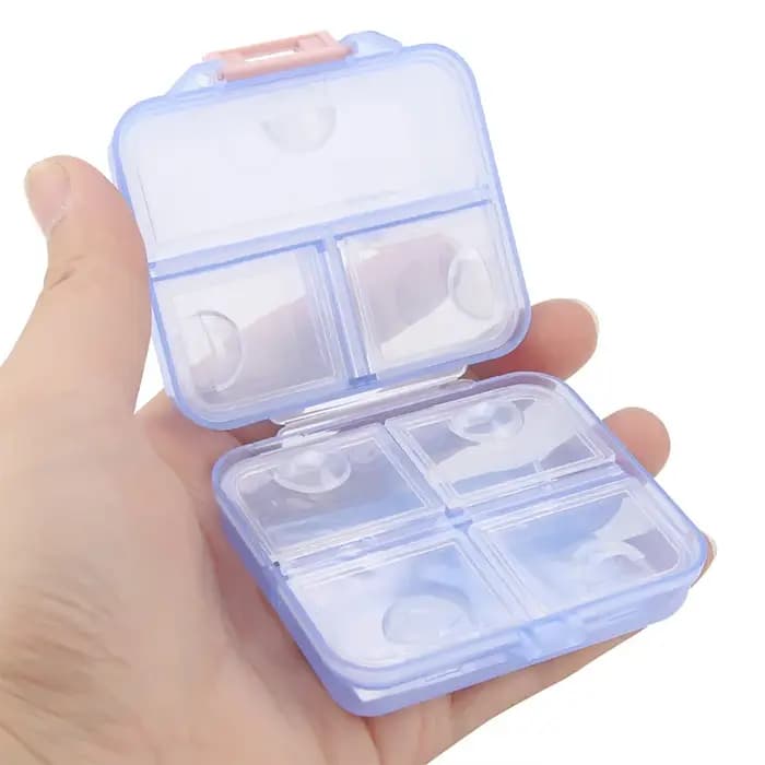 Boîte à pilules avec 7 compartiments, organiseur de médicaments compact, boîte à comprimés avec couvercle hermétique, boîte à pilules hebdomadaire durable