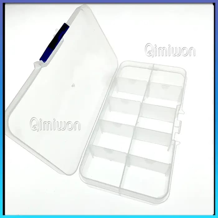 Petite boîte de rangement en plastique transparent